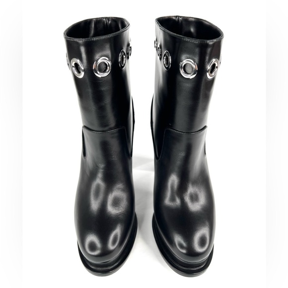 Alexander McQueen Eyelet Detailed Black Leather Platform Heel Boots Size EU 38.5 - Picture 10 of 11